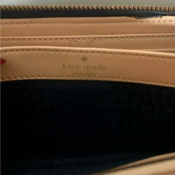 Kate Spade Navy Blue zip around Leather wallet - Picture 7 of 9